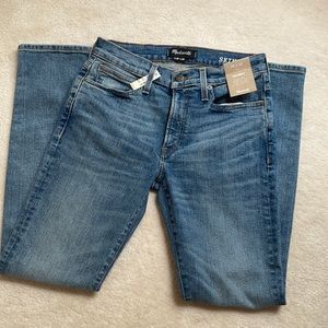 Men’s skinny jeans light wash- brand new